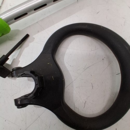 GREENWORKS *TOOL ONLY* CORDLESS STRING TRIMMER WITH ADJUSTABLE HANDLE - COMPATIBLE WITH 40V GREENWORKS BATTERY - 12"- GREEN/BLACK (MODEL: STF309) image 5