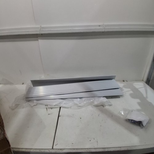 DOOR THRESHOLD RAMP - 4" RISE - 34" X 22" - 800LBS CAP - ALUMINUM - (MODEL: GRBRV0) image 2