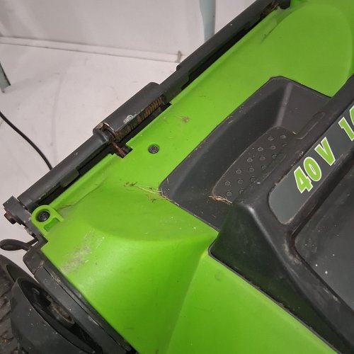 GREENWORKS CORDLESS PUSH LAWN MOWER *TOOL ONLY *- 40V, 16" - (MODEL: LMF317) image 4