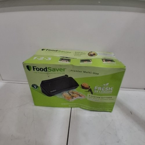 14PC FOODSAVER PREMIER VACUUM SEALER: DRY/MOIST/MARINATE MODES, ROLL STORAGE, CUTTER BAR, BAGS & ROLL KIT - BLACK (MODEL: VS3120) image 5