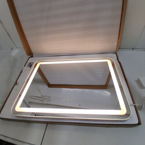 RATSAMEE LIGHTED LED VANITY MAKEUP MIRROR WITH 3 DIMMABLE LIGHT SETTINGS & CHARGING PORT - 18" X 23" - WHTIE image 4