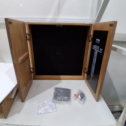 VEVOR SOLID WOOD DARTBOARD CABINET SET-21" X 21" -WOOD-(MODEL:VDC12) image 2