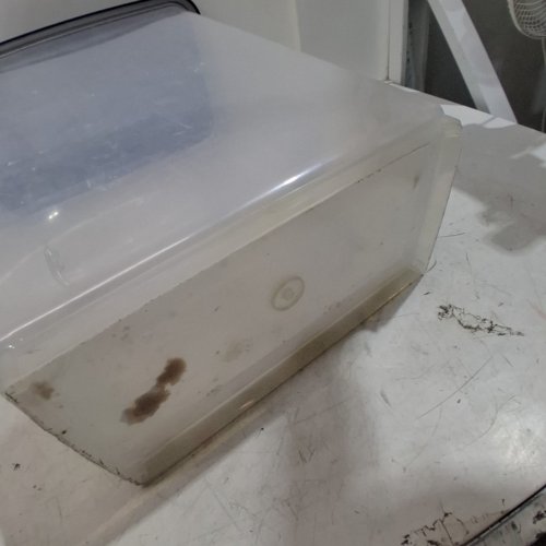 IRIS 69QT. AIRTIGHT PET FOOD CONTAINER image 5