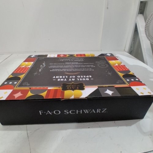 4PC FAO SCHWARZ DUEL BLAST LASER TAG SET image 3