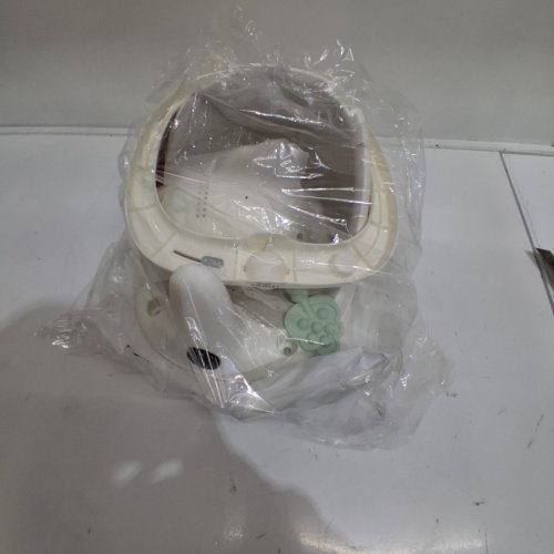 HIBBY BABY NON-SLIP BATH SEAT ON SUCTION CUPS WITH LED TEMPERATURE DISPLAY AND ACCESSORIES - 6M+ - BEIGE image 2