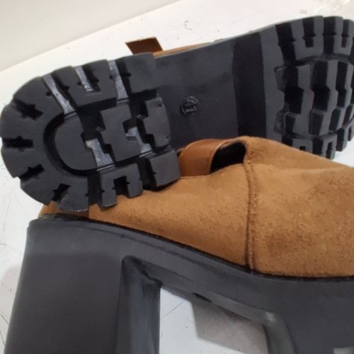 OYEDENS PLATFORM SLIP-ON PENNY LOAFERS / BOOTS - SIZE 9 - BROWN / BLACK (STYLE : 09014493885267) image 4