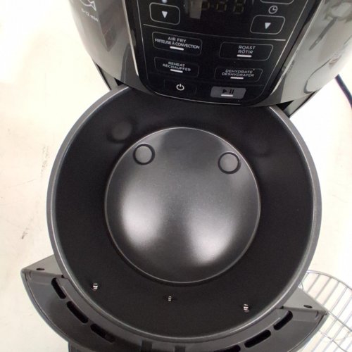 NINJA PROGRAMMABLE DIGITAL AIR FRYER - 3.8L (4 QT) CAPACITY - BLACK - (MODEL: AF101C) image 5