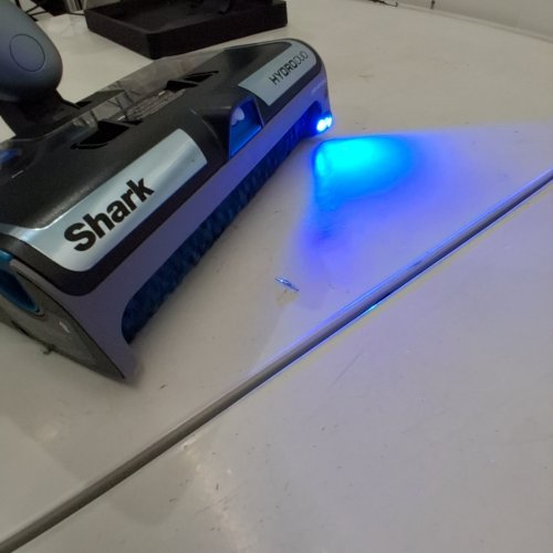 SHARK HYDRODUO CORDLESS WET AND DRY FLOOR CLEANER WITH DIRT-REVEAL TECHNOLOGY - SILVER/BLUE (MODEL: WW200C) image 2