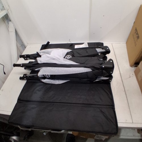 DREAM ON ME PORTABLE PLAY YARD NEST WITH CARRY BAG - BLACK/WHITE (MODEL: ‎436-BLK) image 2