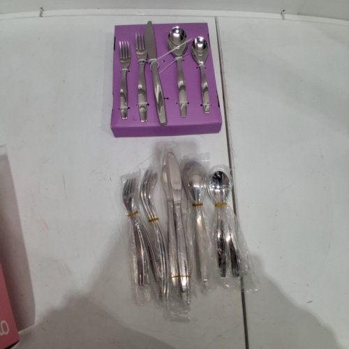 20PC GOURMET SETTINGS HARVEST FLATWARE SET - SILVER (STYLE: STUDIO) image 3