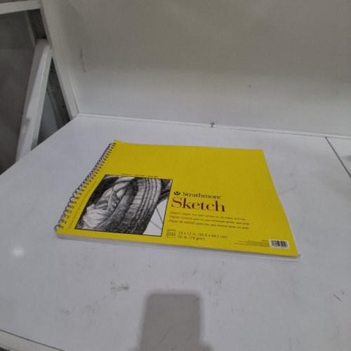 STRATHMORE 300 SERIES 100 SHEET FINE TOOTH SURFACE SKETCH PAPER - 14" X 17" image 2