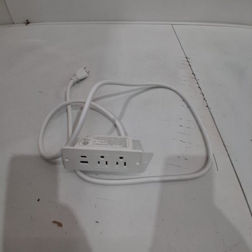 BAYU FLUSH-MOUNT USB POWER OUTLET - WHITE (MODEL: BAYU-AQ02AC0524-12A) image 3