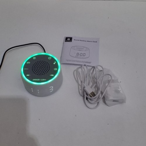 DREAMEGG D1 NOVA WHITE NOISE MACHINE ALARM CLOCK - WITH 25 SOOTHING SOUNDS, 10 NIGHT LIGHTS, DIMMABLE, TIMER - WHITE (MODEL: SM-04) image 3