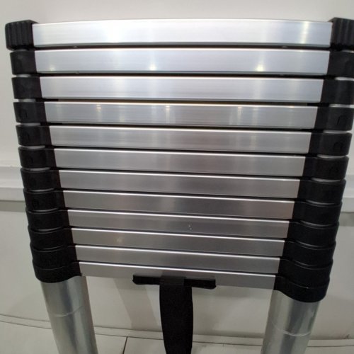 HEAVY DUTY MULTI PURPOSE TELESCOPIC EXTENDING LADDER - 10.5FT - SILVER (MODEL: SM2) image 3