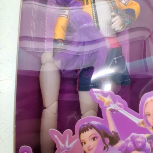 K-POP DMEON HUNTERS RUMI FASHION DOLL - PURPLE image 3