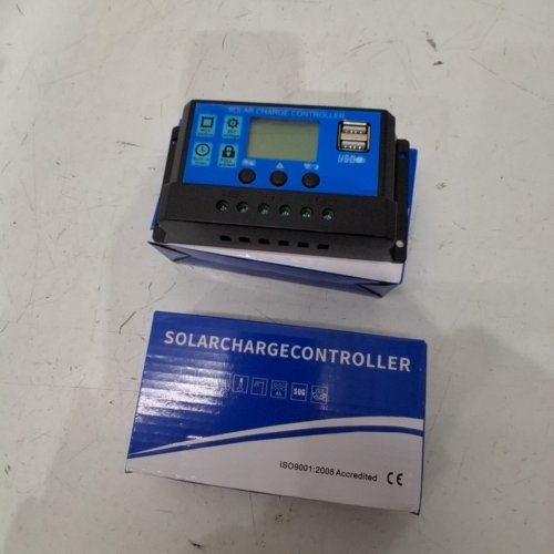 2PK SOLAR CHARGE CONTROLLER WITH DUAL USB LCD FIT FOR SMALL SOLAR SYSTEM - 30A - 12V/24V image 2