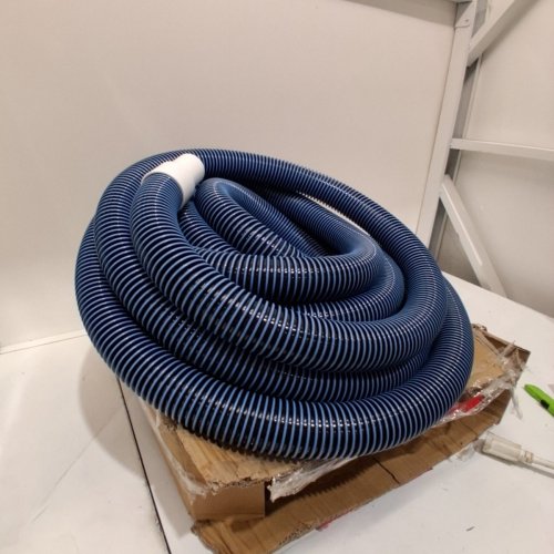 AMAZON BASICS POOL HOSE - 30FT - BLUE/WHITE - (MODEL:AMZ624018) image 2