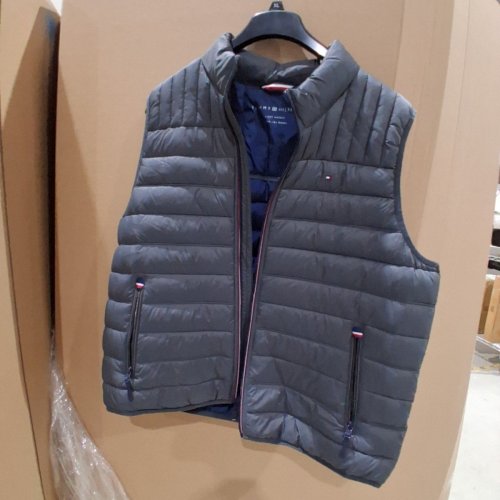 MEN'S TOMMY HILFIGER DOWN QUILTED PUFFER VEST DOWN OUTERWEAR VEST - EXTRA LARGE - CHARCOAL GREY image 3