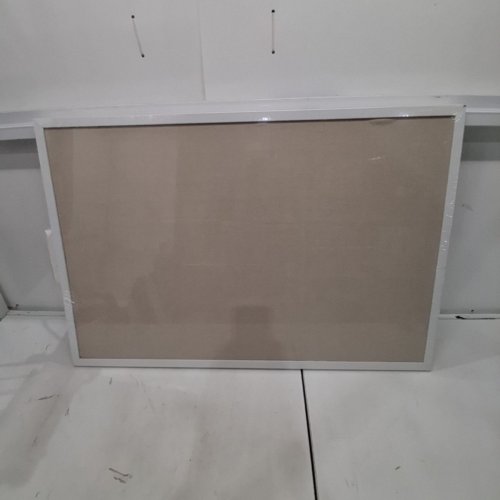 CORK PRESENTATION BOARD CORK WITH LINEN SURFACE - 24" X 36" - WHITE image 2