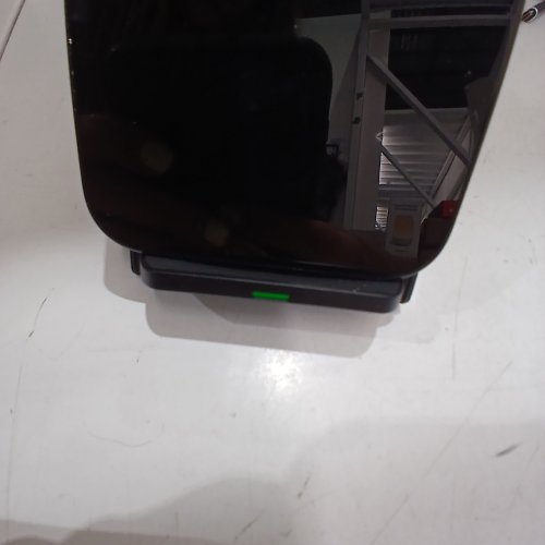 SENEO WAVESTAND WIRELESS FAST CHARGING STAND - 15W - BLACK (MODEL: PA190A) image 2