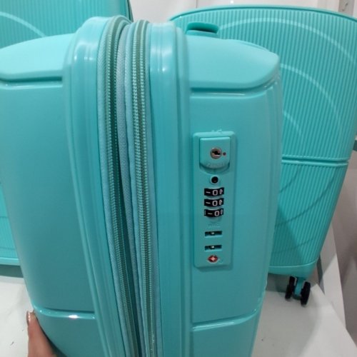3PC TRAVELHOUSE HARDSHELL EXPANDABLE LUGGAGE SUITCASE SET WITH SWIVEL WHEELS AND TSA LOCKS - 20"/24"/28" - LAKE BLUE image 5