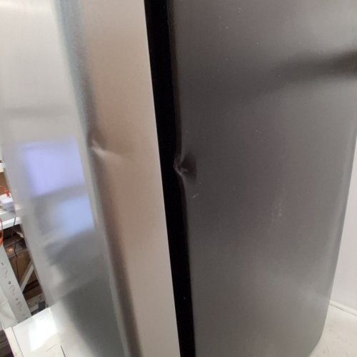 FRIGIDAIRE STAINLESS STEEL 2 DOOR FRIDGE/FREEZER - 4.5 CU FT. - SILVER/BLACK (MODEL: EFR463-B) image 4