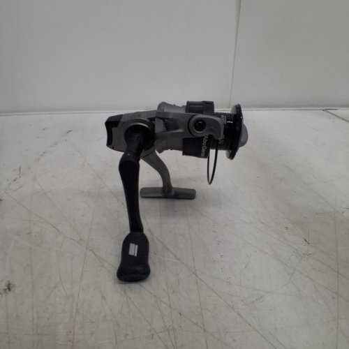 ABU GARCIA MAX X SPINNING FISHING REEL - RIGHT HAND RETRIEVE - 5.2:1 GEAR RATIO - 3000 - BLACK / GREY image 3