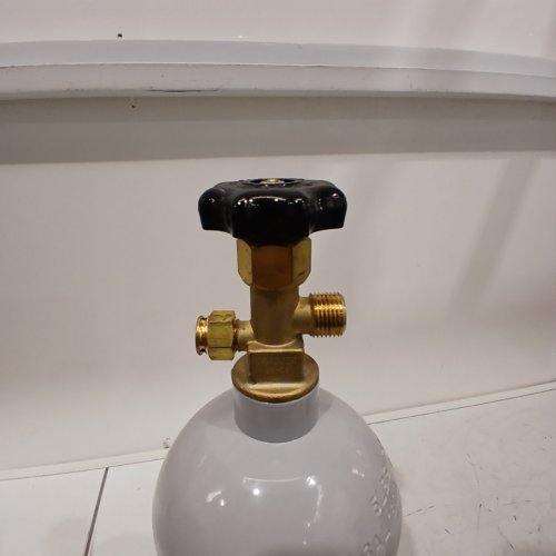 VEVOR 5 LBS CO2 TANK ALUMINUM GAS CYLINDER FOR BEER BREWING -GREY (MODEL:5LBS) image 4