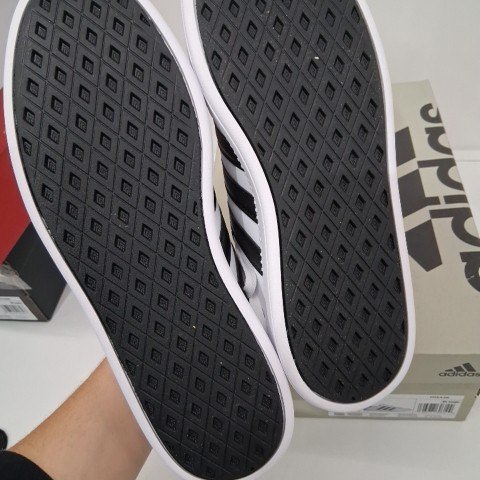 WOMENS ADIDAS BREAKNET CLOUD FOAM PLUS SLEEK SNEAKER - SIZE 9 - WHITE/BLACK (STYLE: 6677709)) image 3
