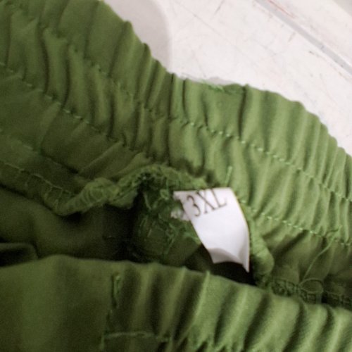 MENS ELASTICC WAIST RELAXED ZIPPER CARGO SHORTS - 3XL - GREEN image 3