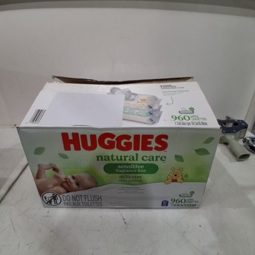 960PK HUGGIES NATURAL CARE DISNEY THEMED SENSITIVE UNSCENTED BABY WIPES - 64 PER PACK image 2