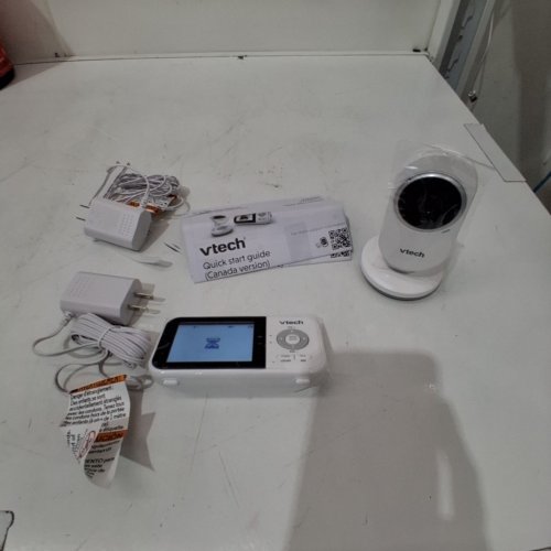 VTECH 2.8” DIGITAL VIDEO BABY MONITOR WITH NIGHT LIGHT - WHITE (MODEL: VM3254) image 3