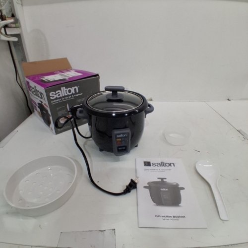 SALTON 6-CUP AUTOMATIC RICE COOKER & STEAMER - BLACK - (RC1653) image 3