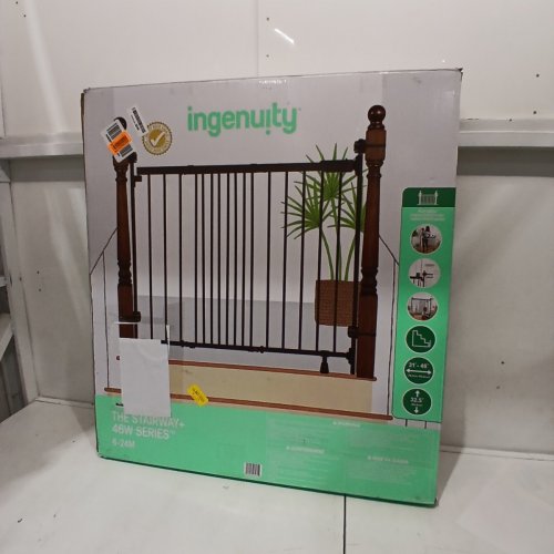 SUMMER BY INGENUITY THE STAIRWAY+ 46W SERIES PET AND BABY GATE - 31" - 46" X 32.5" - BLACK image 4