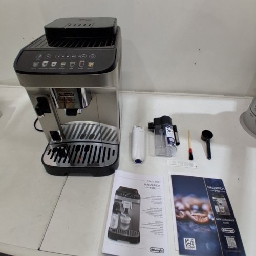DE'LONGHI MAGNIFICA EVO WITH LATTECREMA COFFEE & ESPRESSO MAKER MACHINE WITH 7-TOUCH RECIPES, SILVER (MODEL: ECAM29084SB) image 10