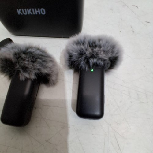 KUKIHO WIRELESS LAVALIER MICROPHONE WITH CHARGING CASE image 3