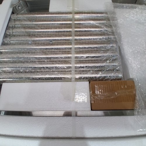 STAINLESS STEEL HEAVY DUTY PREP WORK TABLE WITH ADJUSTABLE HEIGHT - 740LB TOTAL CAPACITY - (MODEL: HET-24*30-L) image 3
