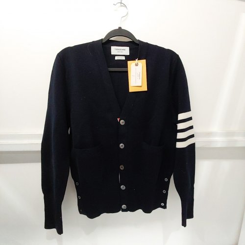 MEN'S THOM BROWNE MERINO WOOL 4-BAR MILANO STITCH CARDIGAN - 1 - NAVY / WHITE image 4