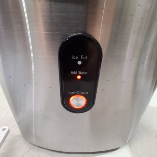 SIMZLIFE COUNTERTOP ICE MAKER MACHINE WITH HANDLE, BASKET AND SCOOP - MAKES 26 LBS PER DAY - BLACK (MODEL: IM003-BBL-CAZX) image 2