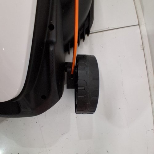 LITHELI U20 HANDY+ ELECTRIC CORDLESS LAWN MOWER WITH 2 BATTERIES AND 13" DECK - 20 V - WHITE/BLACK (MODEL: EGT1000172) image 5
