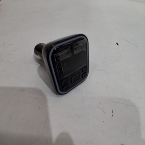 SIMR WIRELESS FM CAR MP3 TRANSMITTER - USB-A, USB-C, MICRO SD SLOT - BLACK (MODEL: E01) image 4