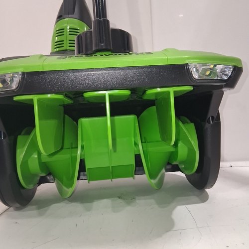 *TOOL ONLY* GREENWORKS BRUSHLESS CORDLESS SNOW SHOVEL WITH LED LIGHTS & DIRECTIONAL VANES - 25FT THROWING DISTANCE, WORKS WITH 40V 4.0AH BATTERY - GREEN (MODEL:SS40L01DV 2618902) image 8