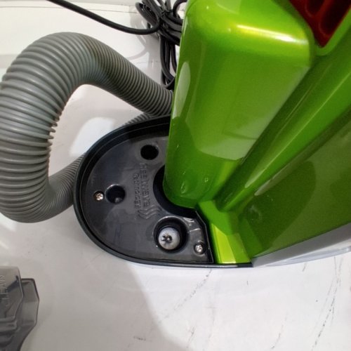 BISSELL LITTLE GREEN PORTABLE DEEP CLEANING VACUUM - 37OZ TANK MAX - GREEN/GREY (MODEL : 2513B) image 5