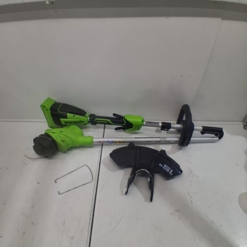GREENWORKS TORQDRIVE CORDLESS STRING TRIMMER *TOOL ONLY* 40V, 15" - GREEN (MODEL: STP302) image 2