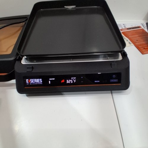 BLACKSTONE ELECTRIC E-SERIES TABLETOP GRIDDLE WITH SPATULA - 14" / 1500W - BLACK / ORANGE (MODEL: 8028NA) image 2