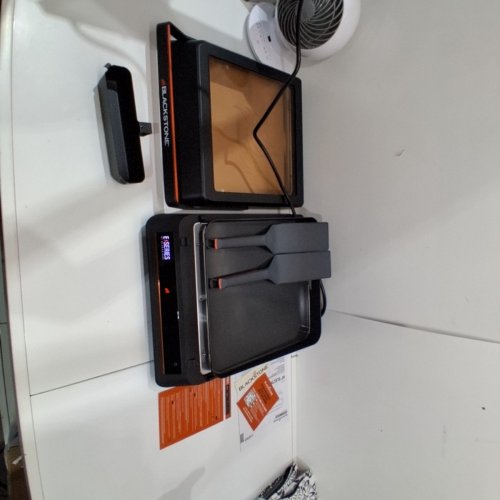 BLACKSTONE ELECTRIC E-SERIES TABLETOP GRIDDLE WITH SPATULA - 14" / 1500W - BLACK / ORANGE (MODEL: 8028NA) image 3