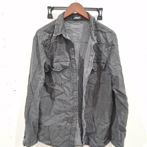 WOMEN'S LONG-SLEEVE BUTTON-UP SHIRT - LARGE - GREY image 2