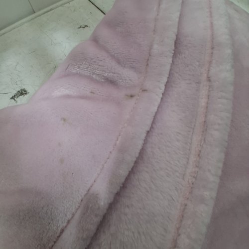 KATE SPADE PLUSH THROW BLANKET - 60" X 70" - PALE PINK (MODEL: 1859162) image 3