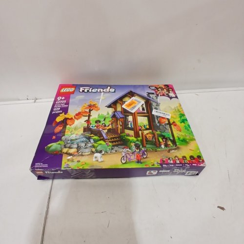 1229PC LEGO FRIENDS COZY FALL FOREST CABIN BUILDING SET (MODEL: 42705) image 4