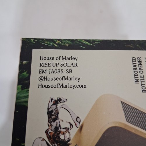 HOUSE OF MARLEY RISE UP SOLAR WATERPROOF BLUETOOTH PORTABLE SPEAKER - UP TO 14HR PLAYTIME - SIGNATURE BLACK (MODEL: EM-JA035-SB) image 4